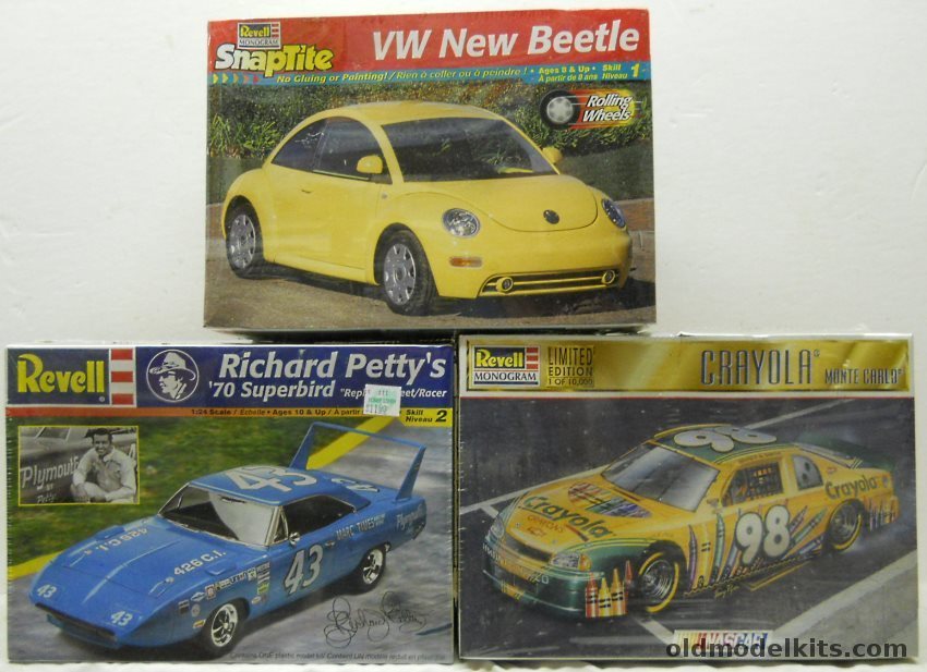 Revell 1/25 85-1910 VW Volkswagen New Beetle / 85-2360 Richard Petty's 1970 Plymouth Superbird / 85-4141 Crayola Monte Carlo Limited Edition plastic model kit